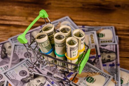 Utilising ISAs and Other Tax-Wrappers to Reduce Capital Gains and Inheritance Tax Liabilities