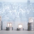 Currency Risk and Hedging Strategies for UK Investors in Worldwide Markets