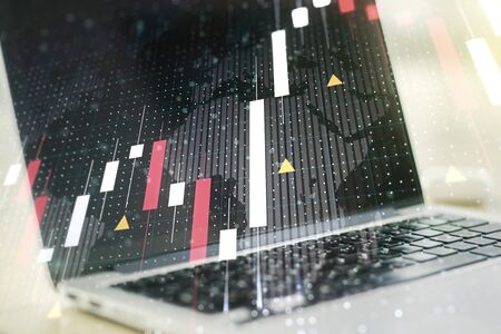 Dividend Aristocrats of the FTSE 100: Identifying Consistent Performers in the UK Market